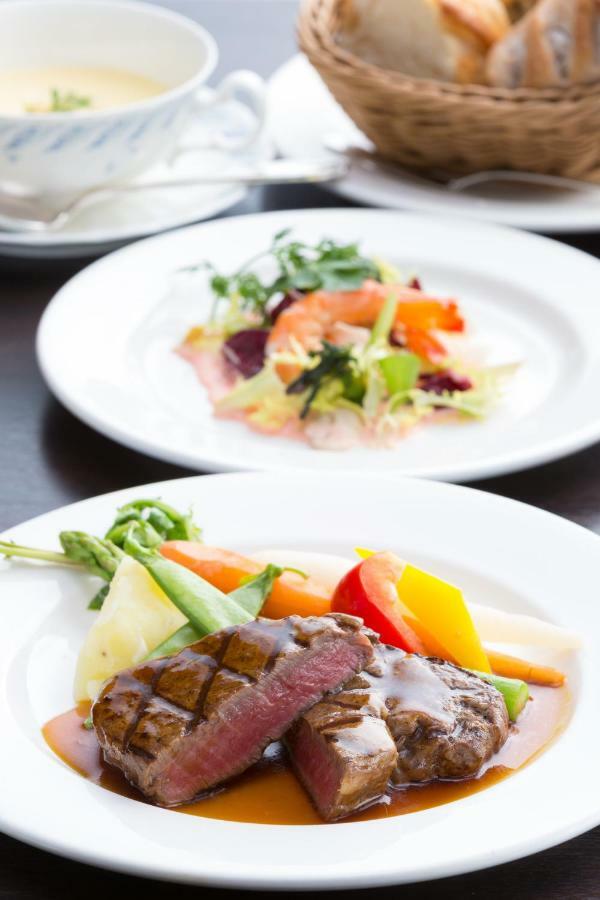 The Guernsey Hotel & Resort Taketa Екстериор снимка