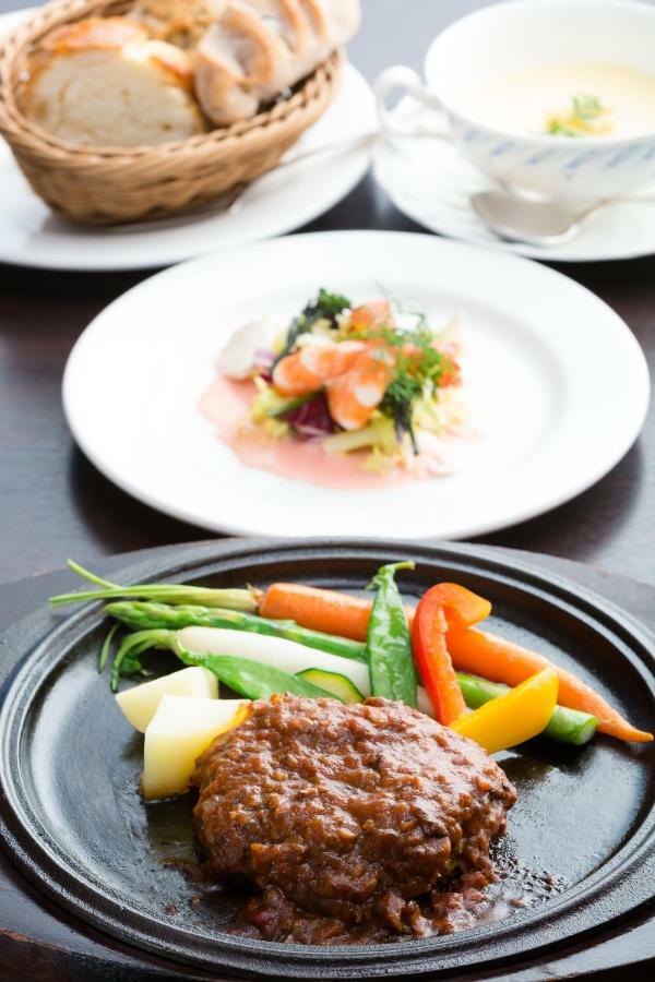 The Guernsey Hotel & Resort Taketa Екстериор снимка